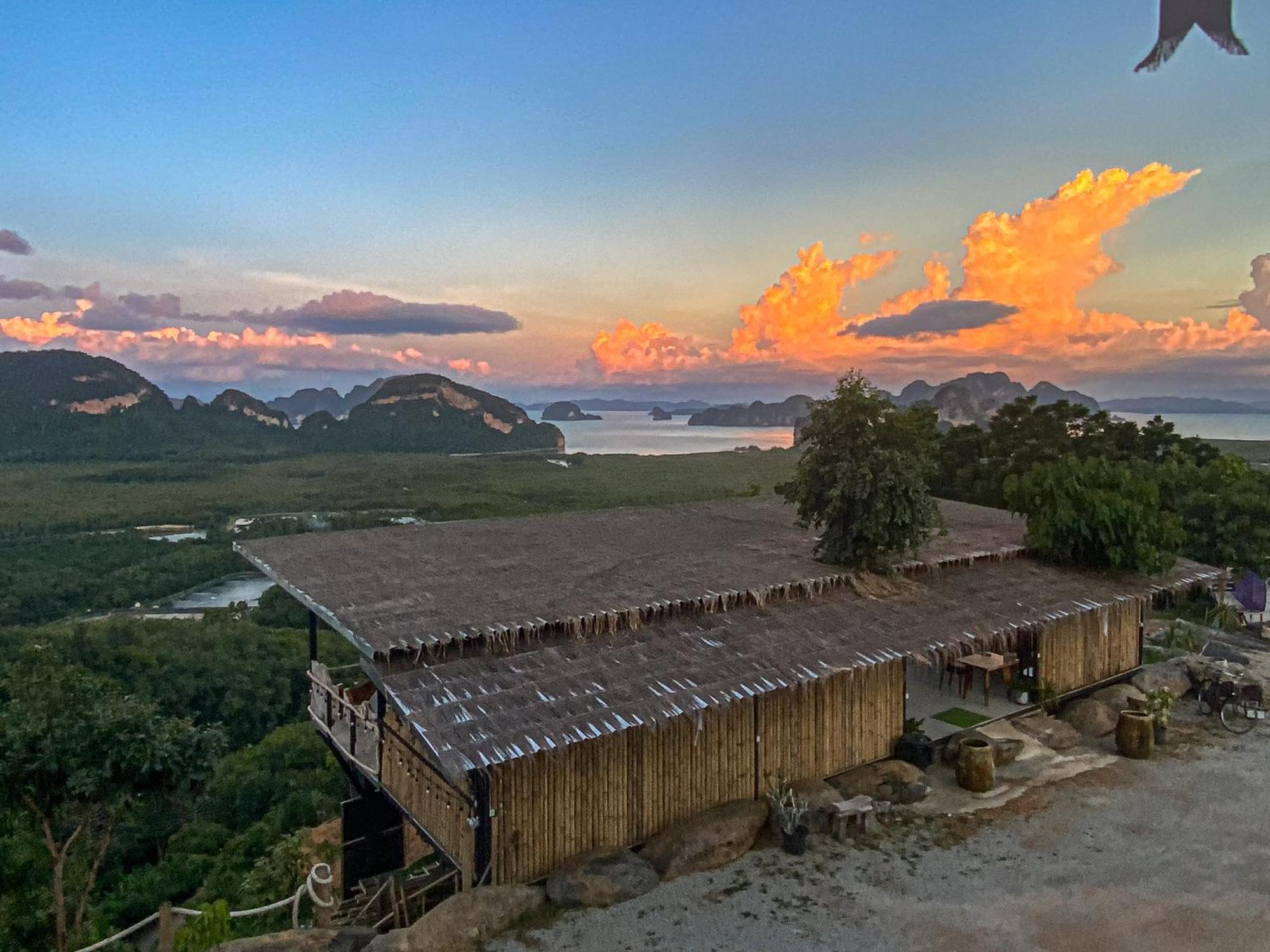 Samet Nangshe Goodview Hotel Takua Thung Екстериор снимка